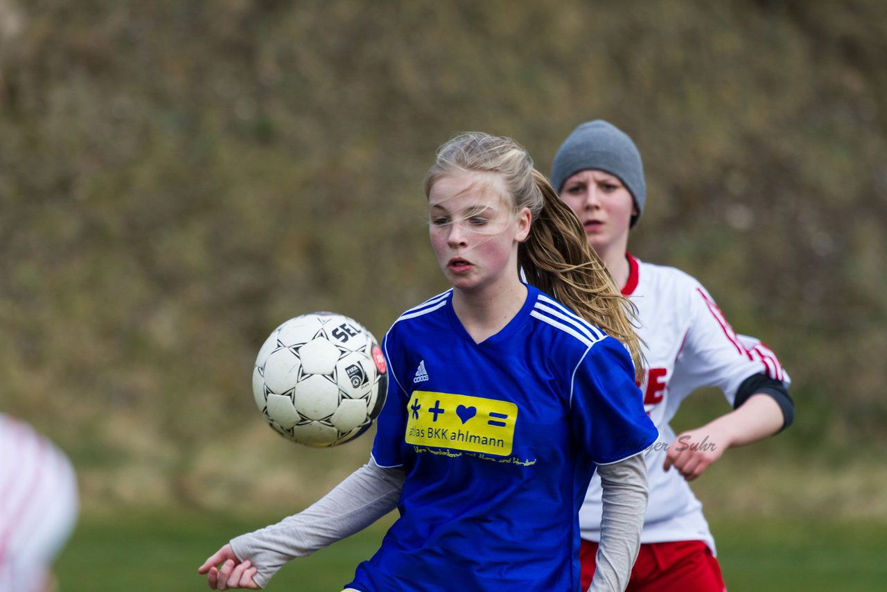 Bild 382 - B-Juniorinnen Tus Tensfeld - TSV Gnutz o.W. : Ergebnis: 1:3